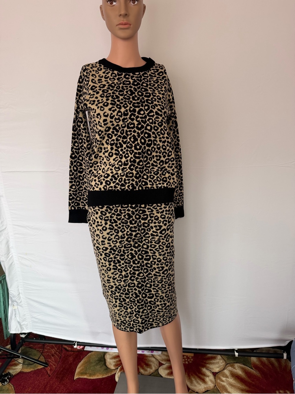 Leopard Print Knit Pencil Skirt - Black and Tan
